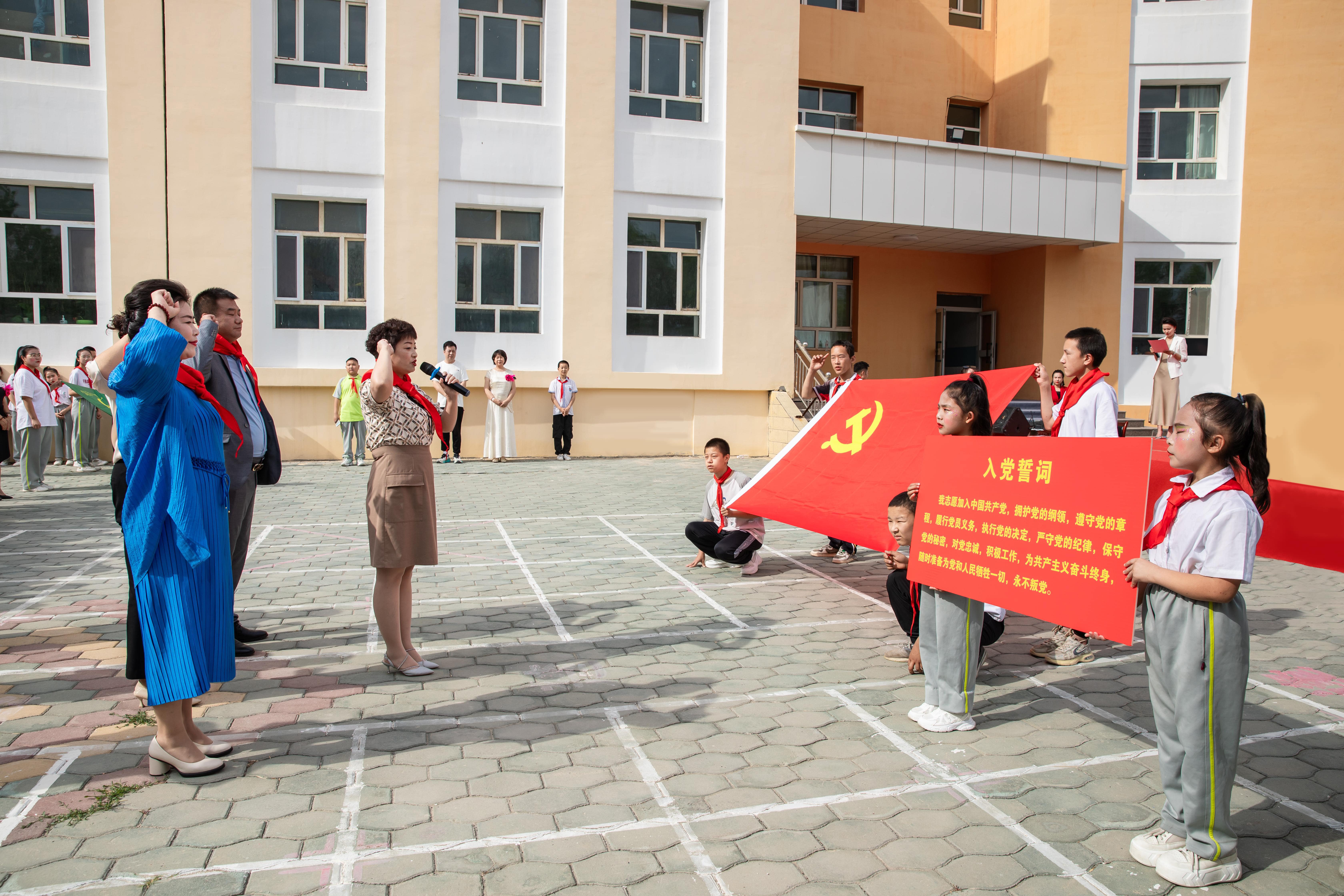 第251所 新疆昌吉州玛纳斯县北五岔镇乐鱼在线登陆入口-乐鱼（中国）
王俊英学校