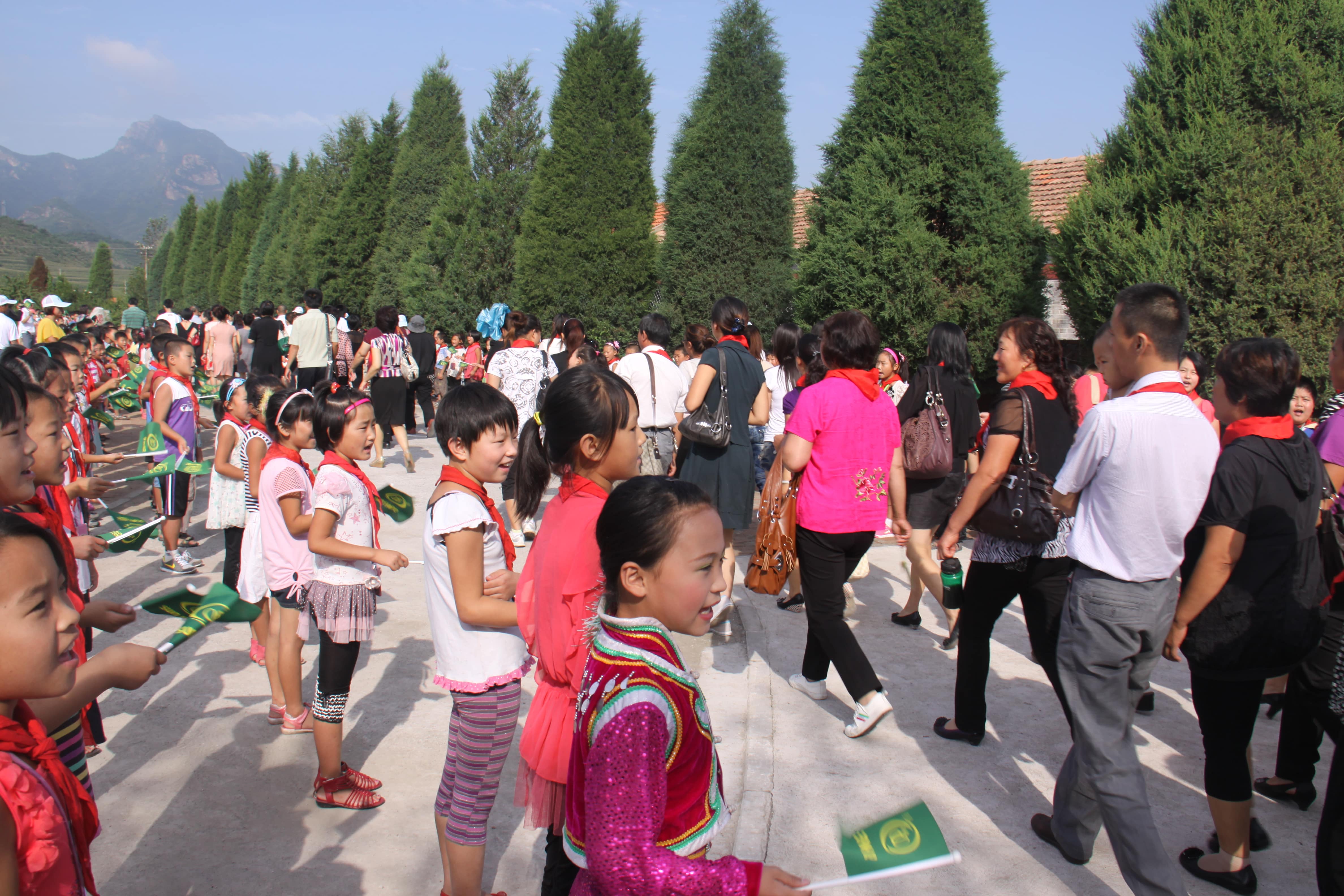 第17所 承德市乌龙矶乐鱼在线登陆入口-乐鱼（中国）
牛艳玲小学