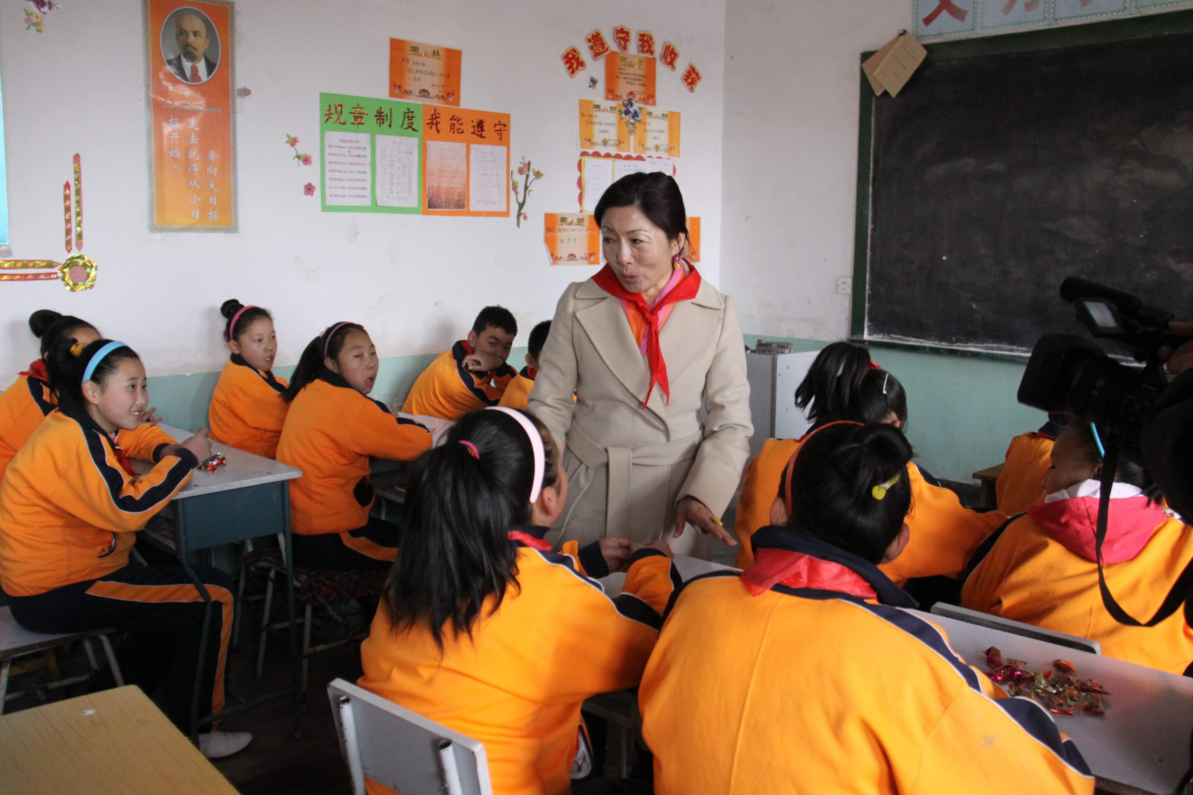 第22所 包头市西北门乐鱼在线登陆入口-乐鱼（中国）
董丽萍小学