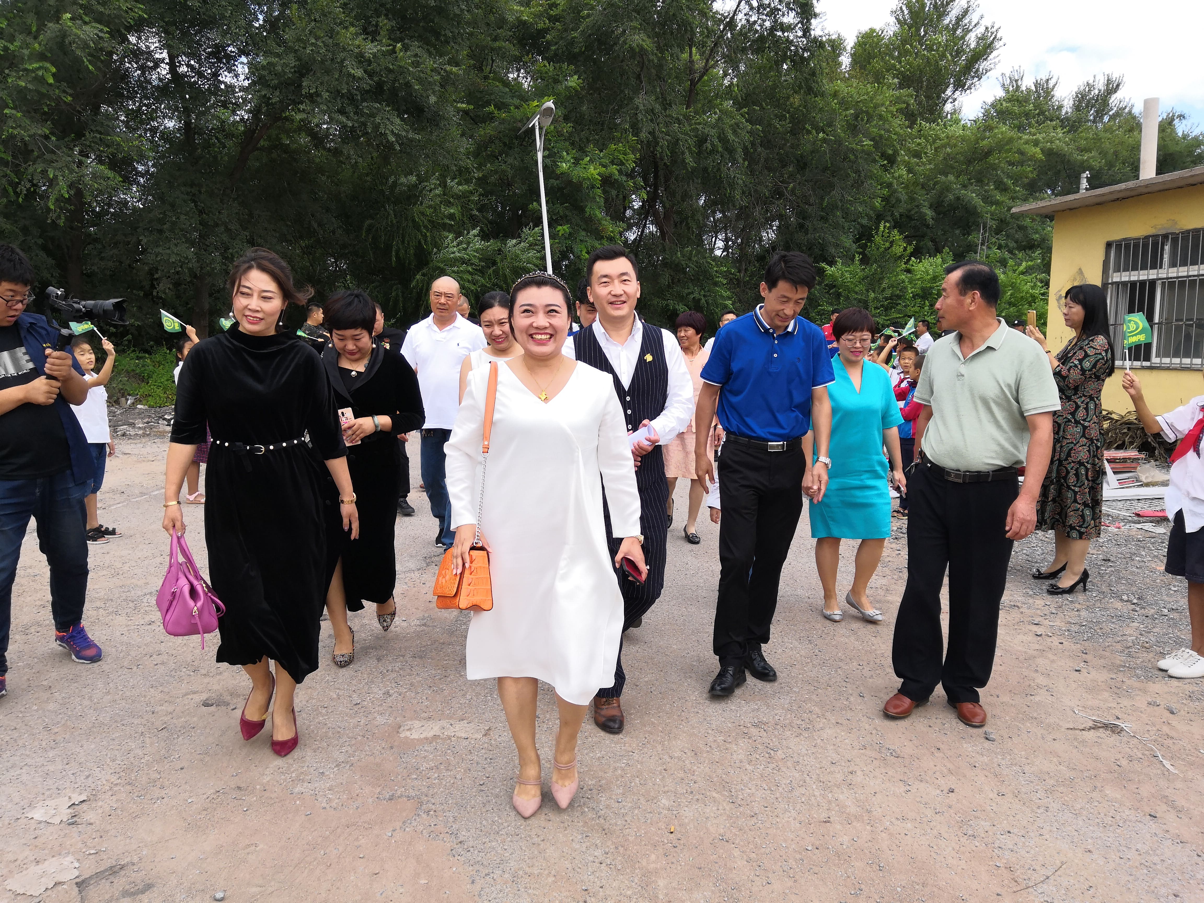 第160所 瓦房店市西杨乡乐鱼在线登陆入口-乐鱼（中国）
李佳燚小学
