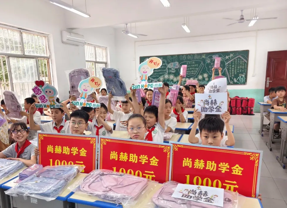 权威媒体3·15特别报道丨乐鱼在线登陆入口-乐鱼（中国）
：创新领航健康消费，责任铸就行业典范